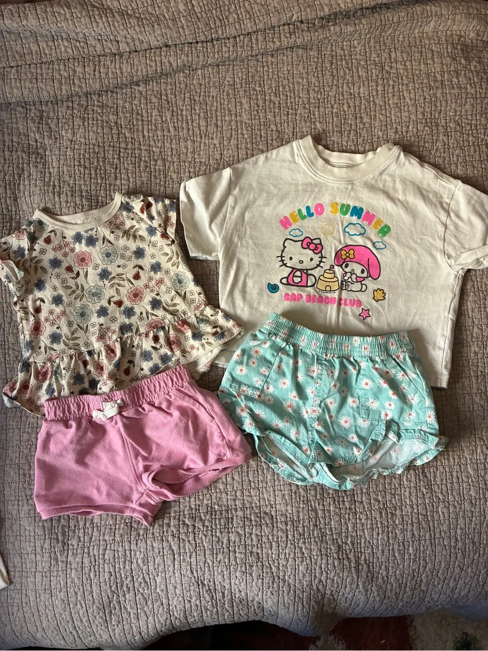 GAP Hello Summer Hello Kitty Pajama Set - White, Mint & Pink